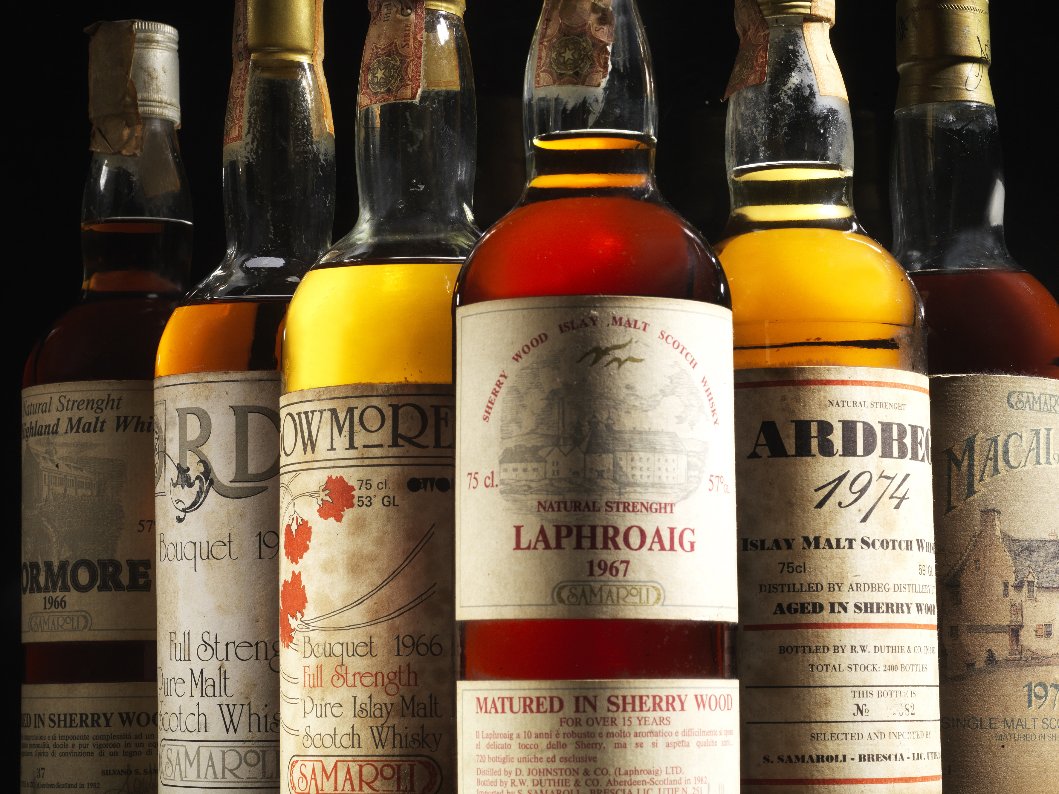 A milano | mirabilia - l’italia e i whisky da collezione 